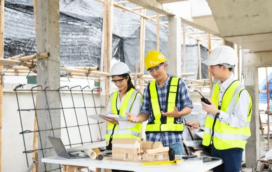 CSCS Labourers Card (Green Card) together with HS&E test